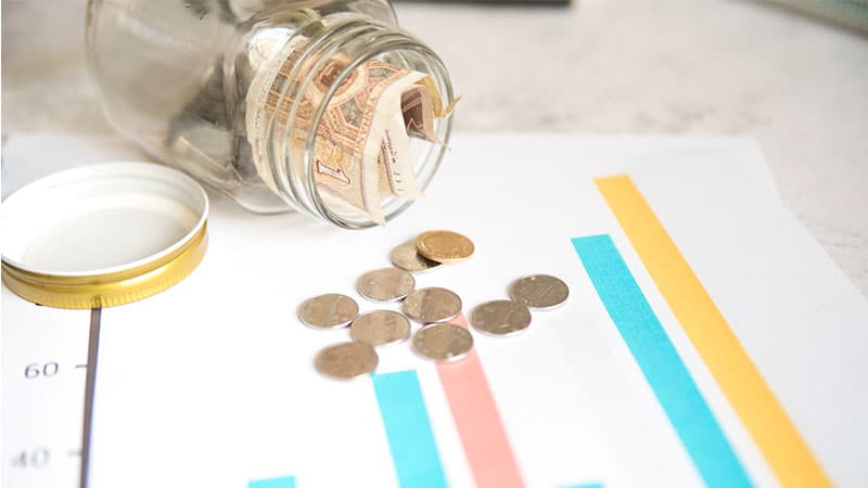 Invertir inteligente es un pilar importante para alcanzar la libertad financiera