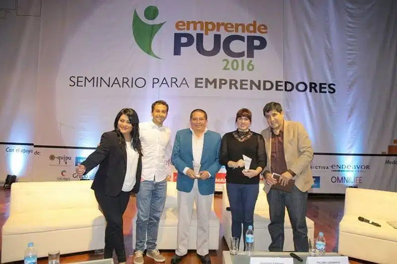 Emprende PUCP une a emprendedores, mentores, inversionistas y expertos, permitiendo crear redes que multiplican oportunidades.
