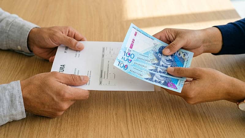 La inversión en factoring es alternativa de renta fija de corto plazo, con respaldo en activos reales y regulación legal.